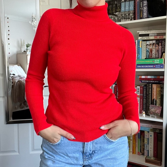 Vintage Sweaters - Vintage Bright Red Ribbed Turtleneck Sweater